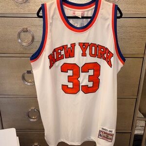 New York knicks jersey